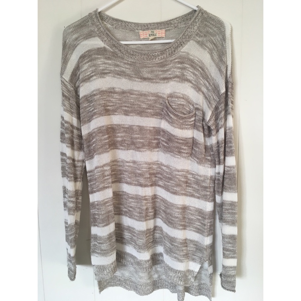 Cute slouchy and comfy sweater